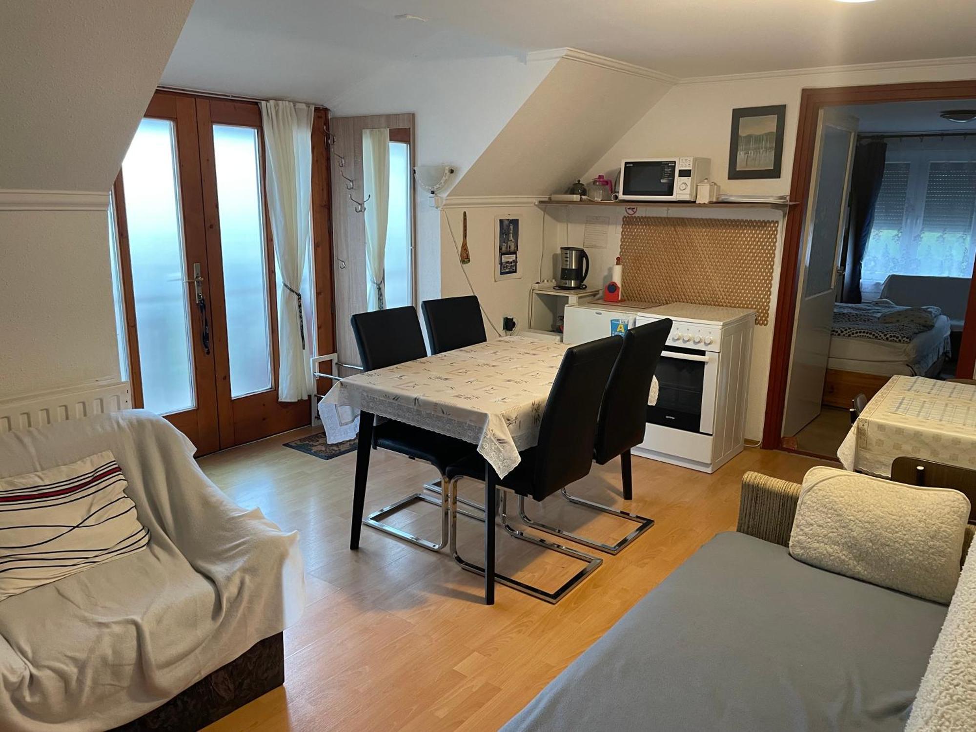 Gyoergy Vendeghaz Apartment Magyarpolány Екстериор снимка
